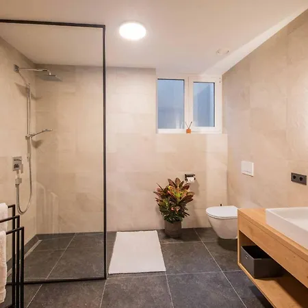 Gumpold * 施图拜河谷新施蒂夫特